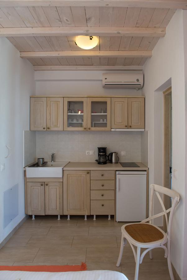 Traditional Arsanas Apartments Nikiti  Exterior photo
